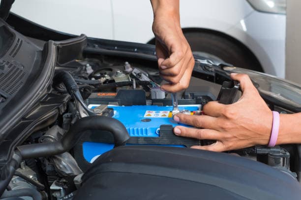 Car Battery Replacement in Dubai